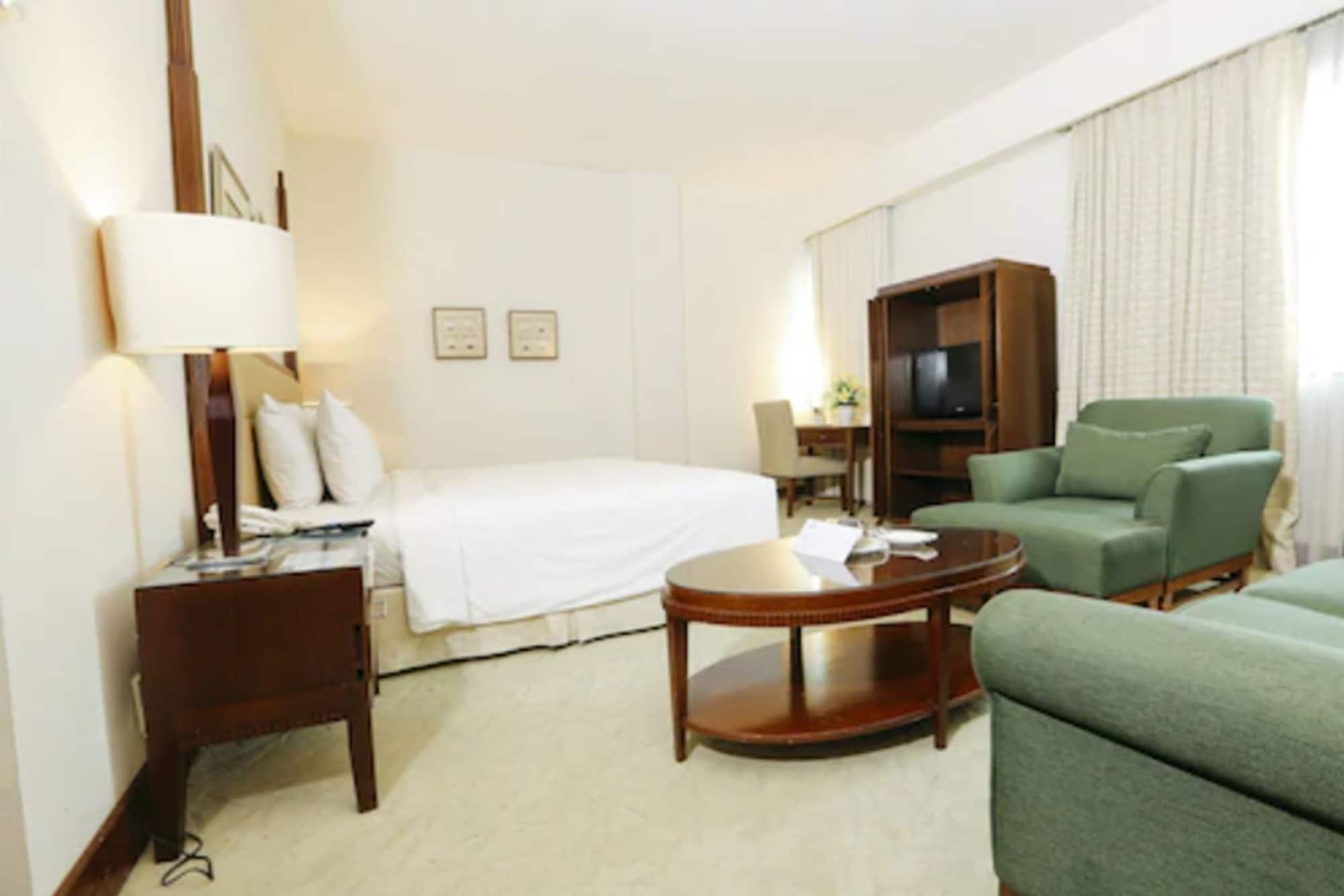 Hotel Santika Pontianak Luaran gambar