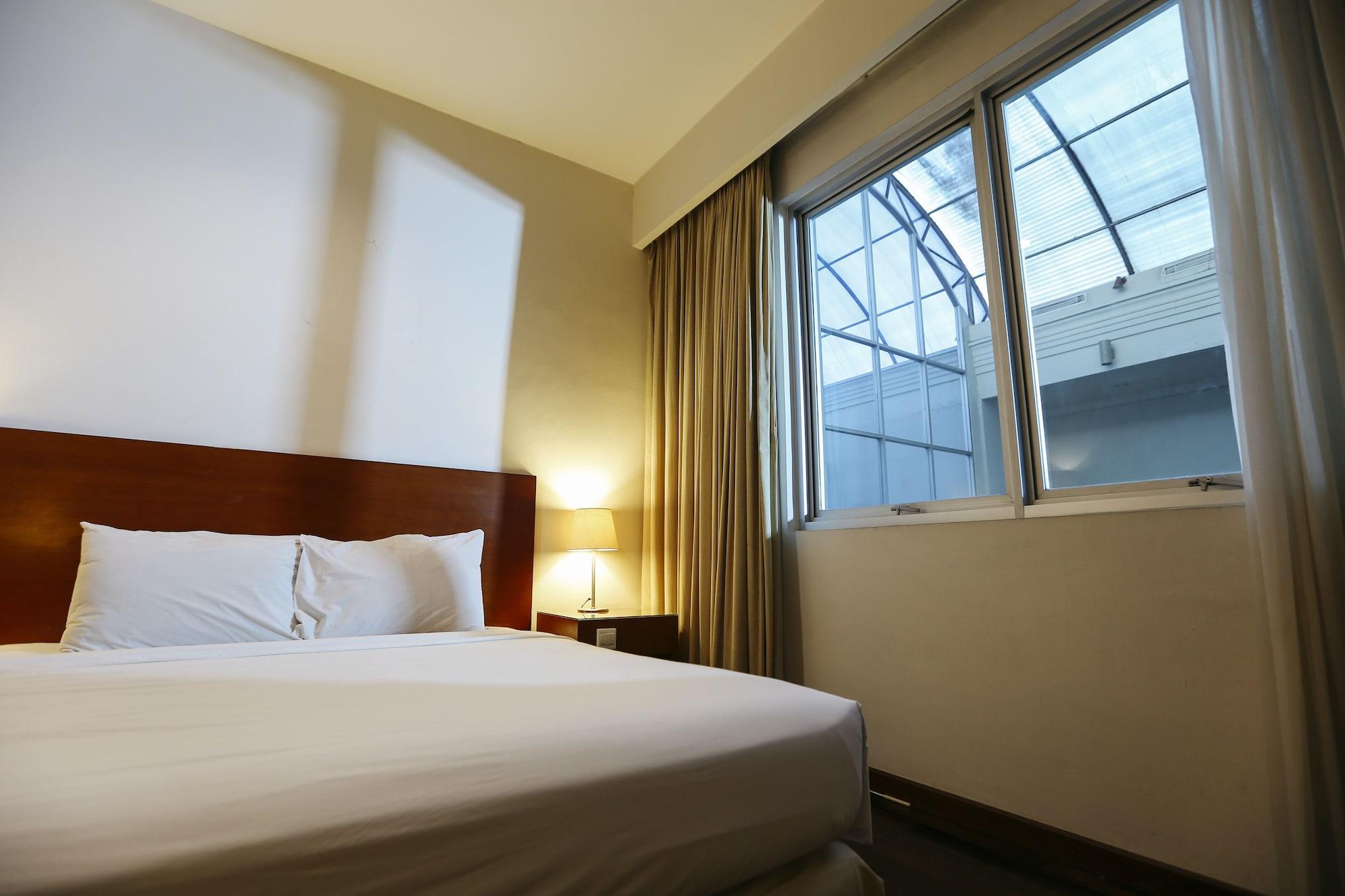 Hotel Santika Pontianak Luaran gambar