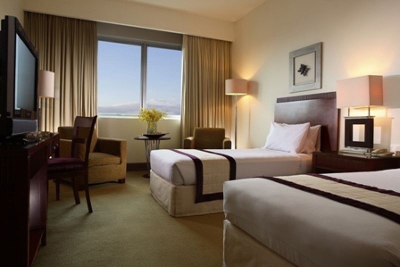 Hotel Santika Pontianak Luaran gambar